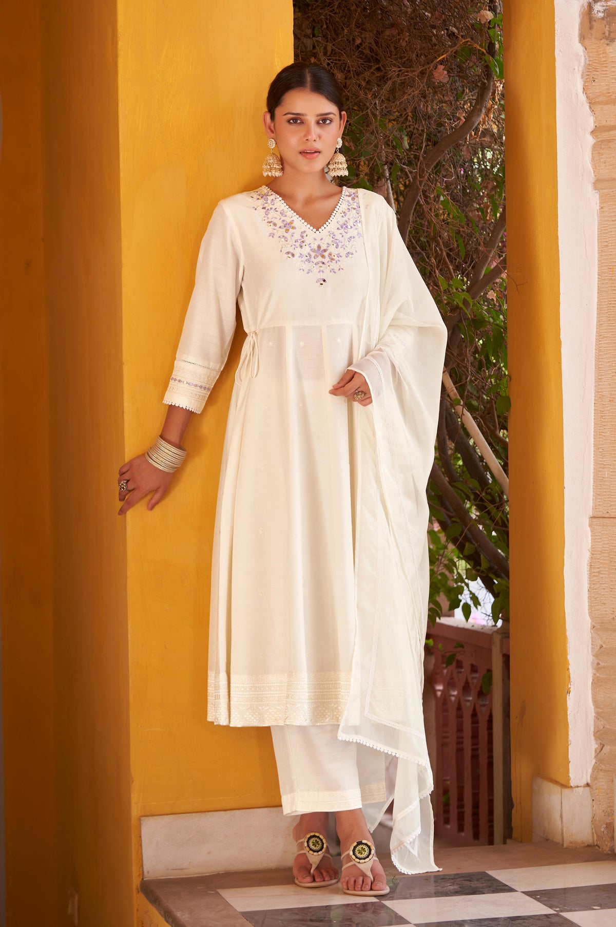 White Ethnic Motifs Embroidered Mirror Work Anarkali Kurti with Pyjamas & Dupatta