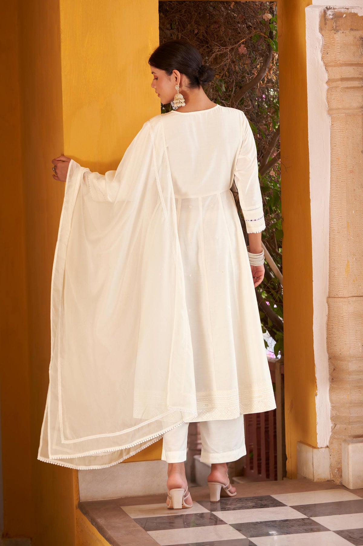 White Ethnic Motifs Embroidered Mirror Work Anarkali Kurti with Pyjamas & Dupatta