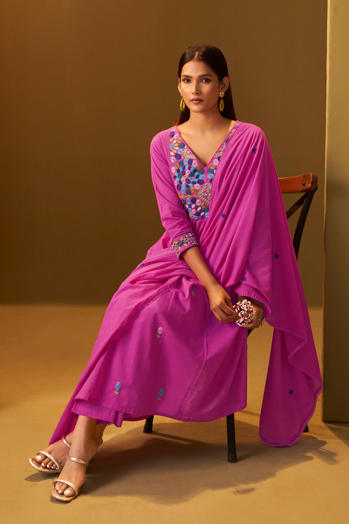 Women's Light Pink Pure Cotton Embroidered Kurta Set with Dupatta
