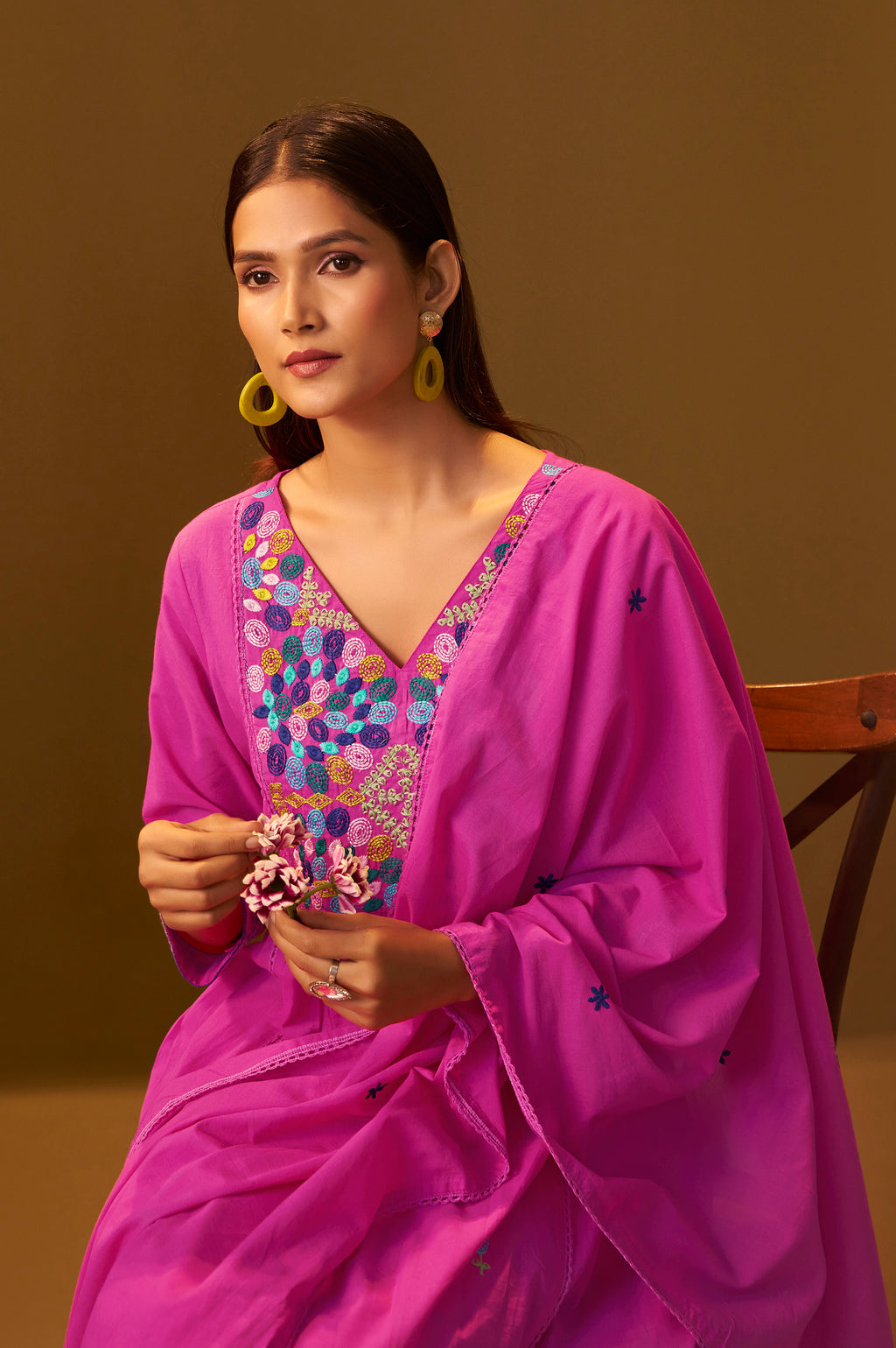 Women's Light Pink Pure Cotton Embroidered Kurta Set with Dupatta