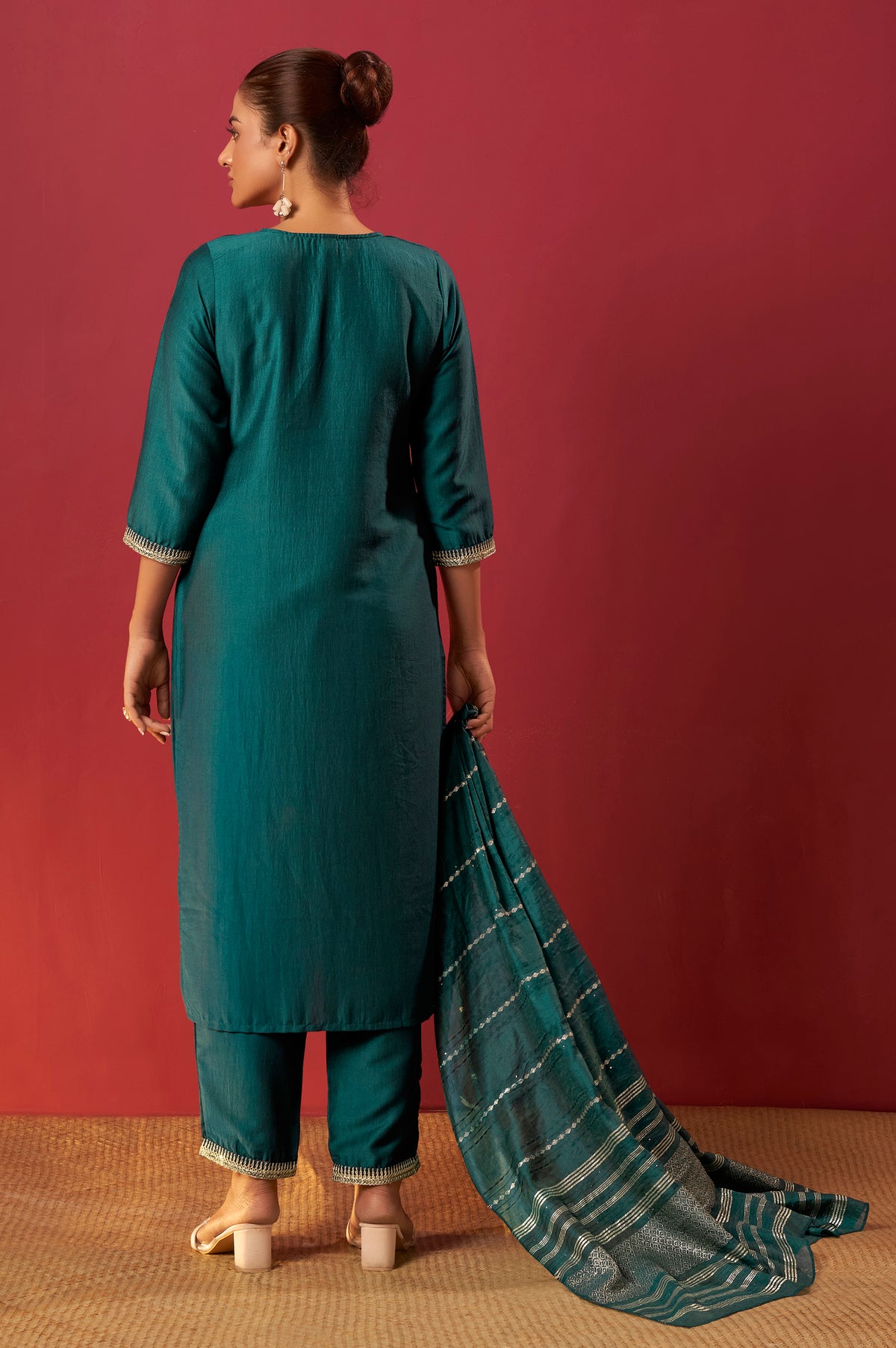 Green Chinon Embroidered Kurta Set with Jacquard Dupatta