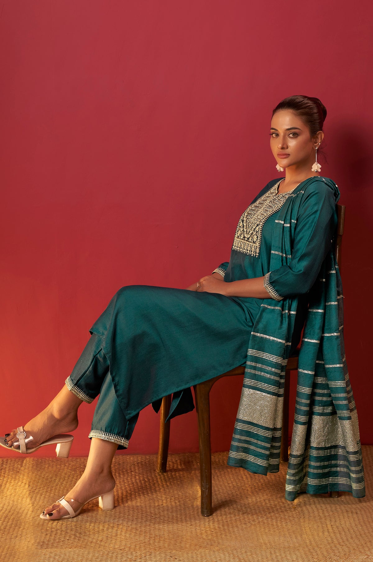 Green Chinon Embroidered Kurta Set with Jacquard Dupatta