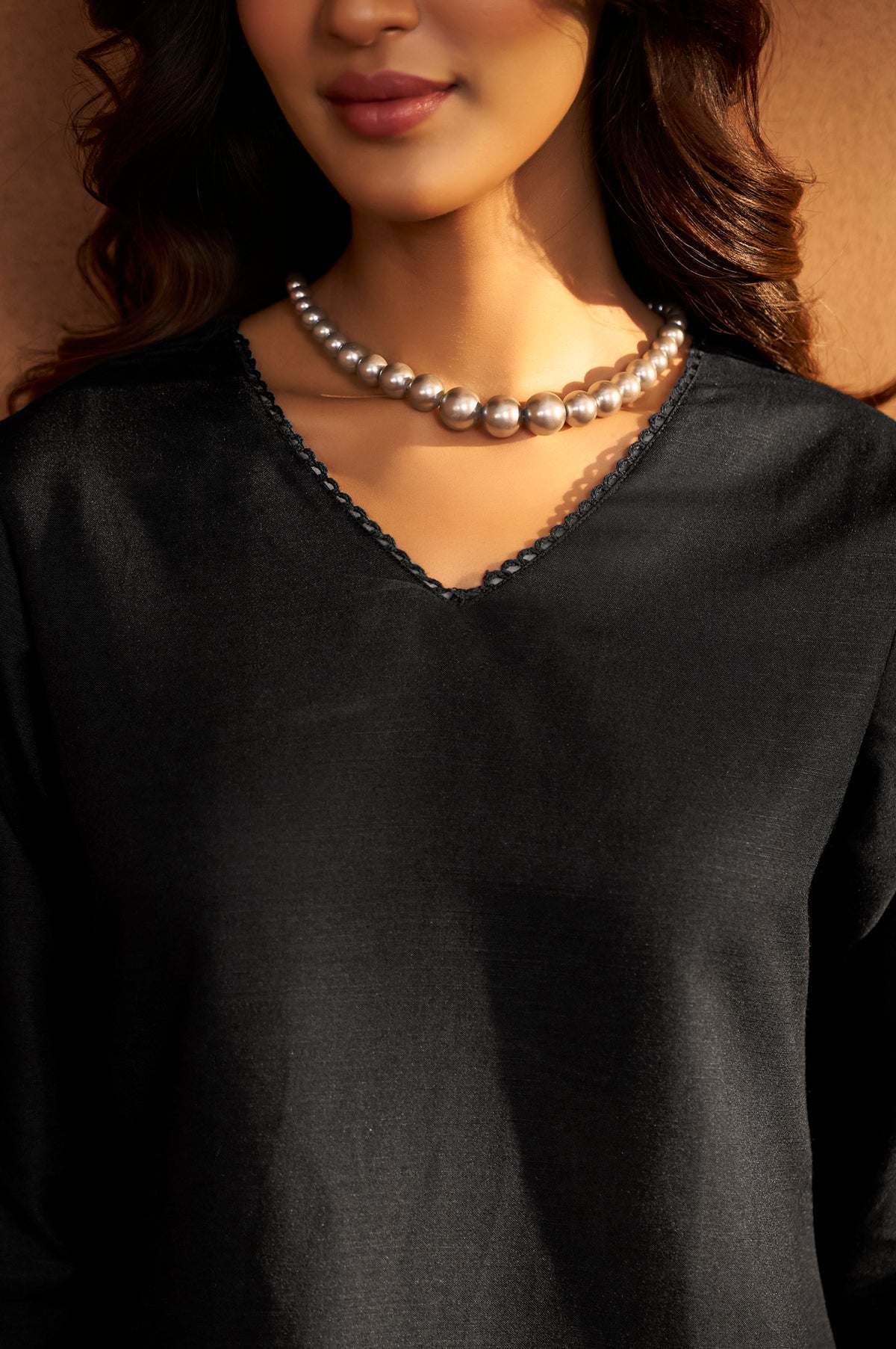 Women Black Cotton Calf-Length Kurta with Pant & Cream Chanderi Printed Dupatta