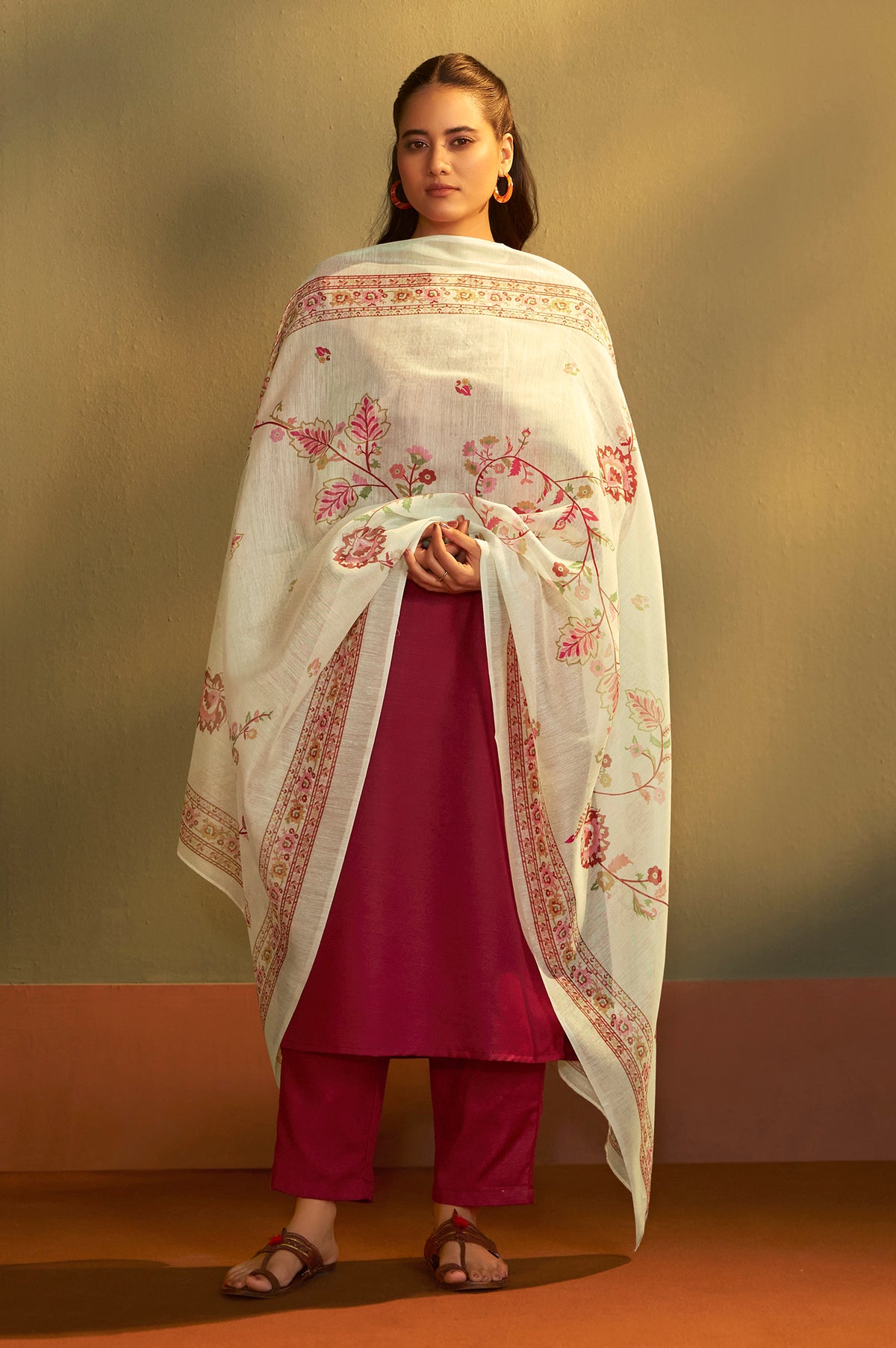 Women Rust Cotton Calf-Length Kurta with Pant & Cream Chanderi Printed Dupatta