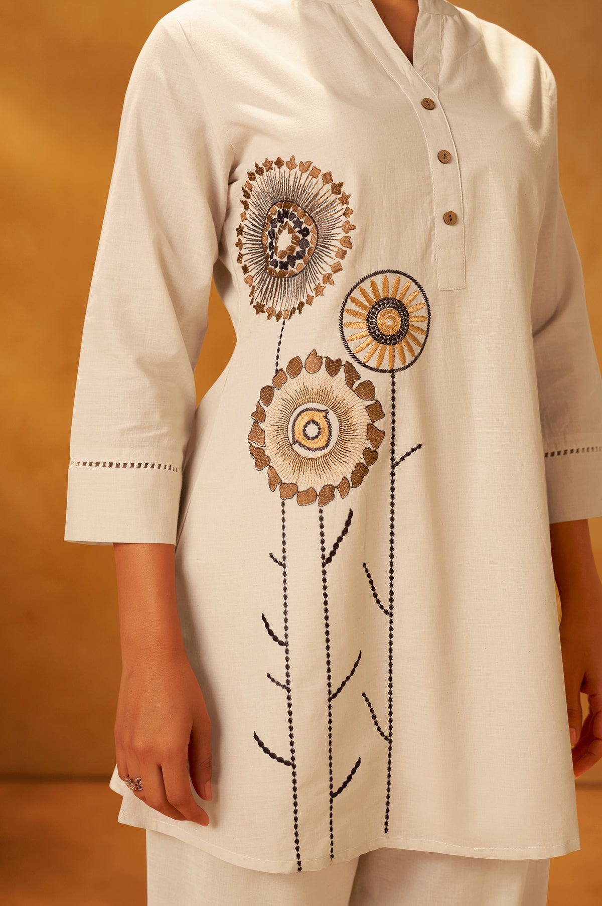 Women White Pure Cotton Embroidered Straight Kurta Co-Ord Set