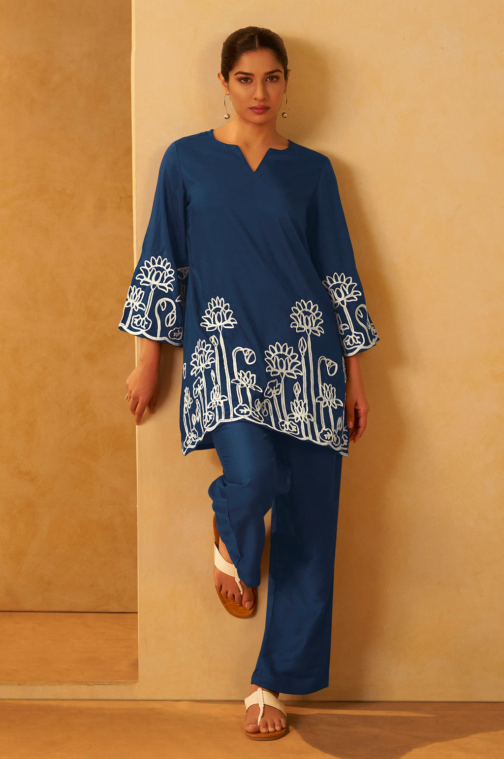 Women Navy Blue Embroidered Cotton Blend Straight Kurta Co-ord Set