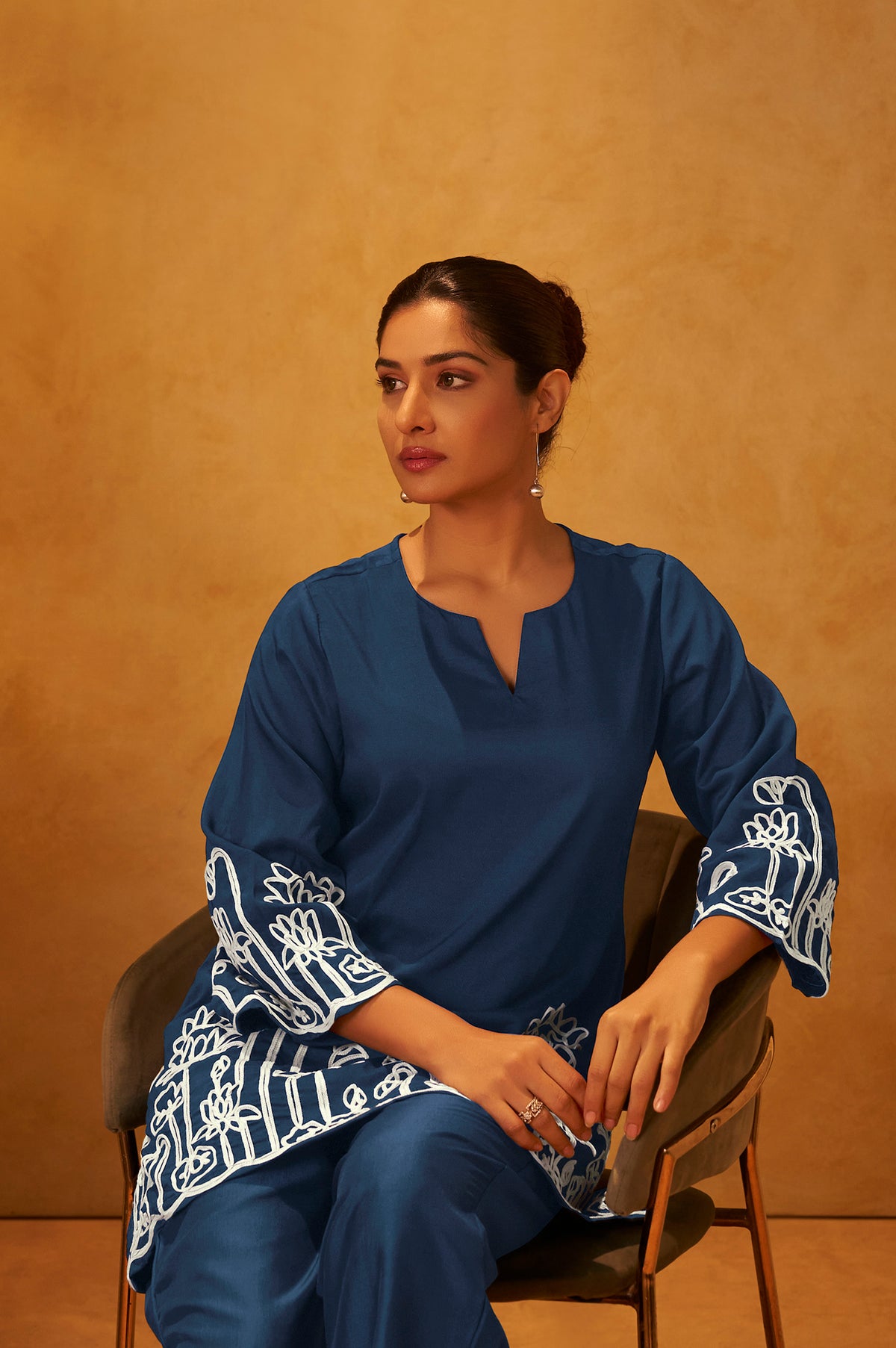 Women Navy Blue Embroidered Cotton Blend Straight Kurta Co-ord Set