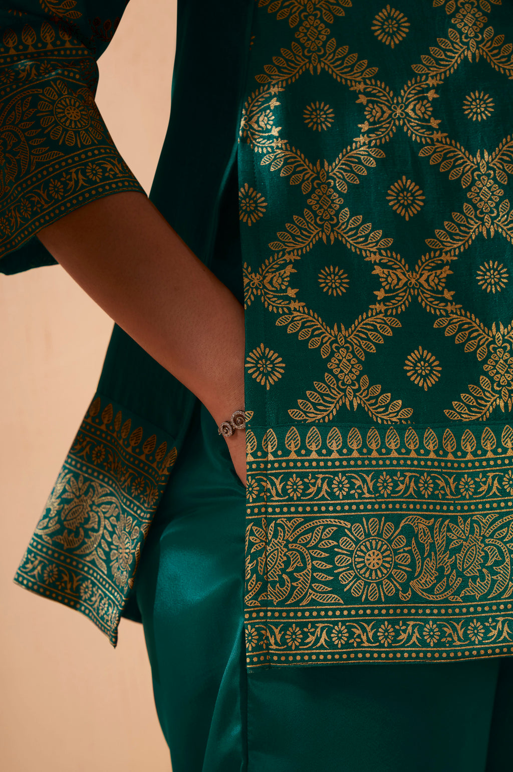 Women's Rama Green Foil Printed Vichitra Silk Co-Ord Set