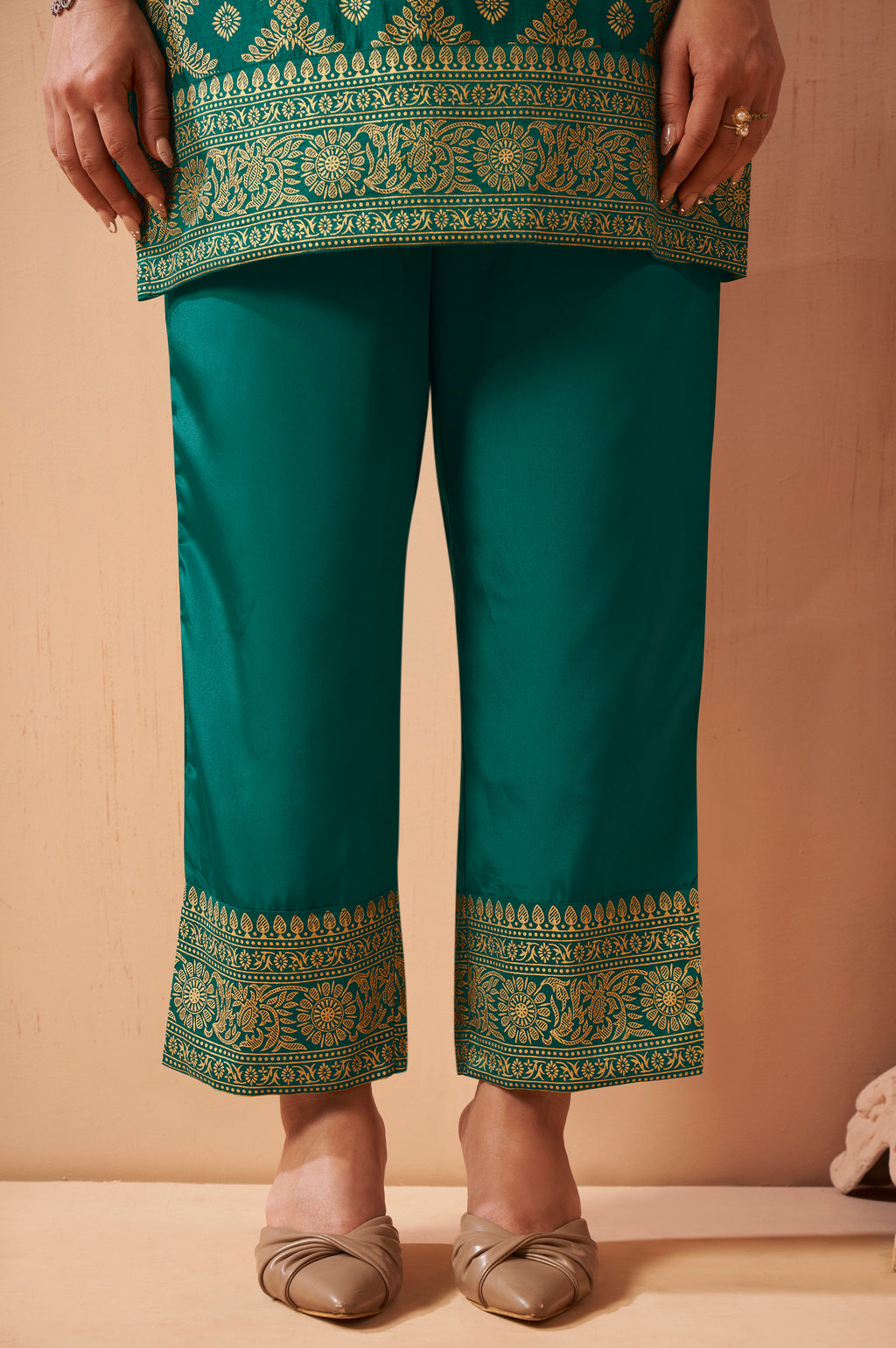Women's Rama Green Foil Printed Vichitra Silk Co-Ord Set