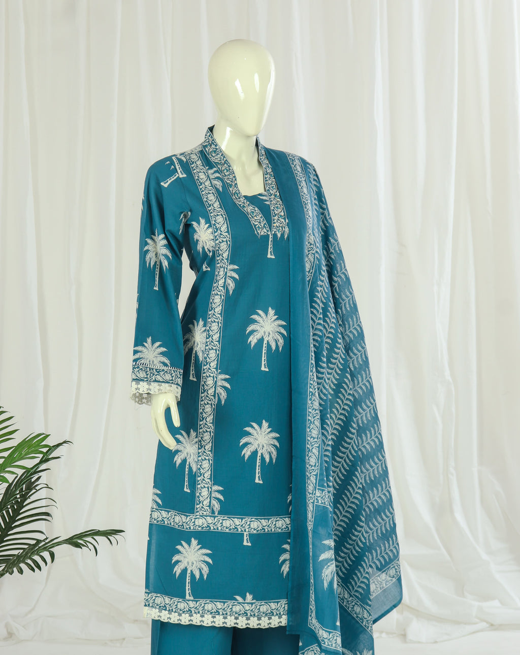 Premium 60-60 Cotton Pakistani Style Sleeves Kurti Palazzo Dupatta
