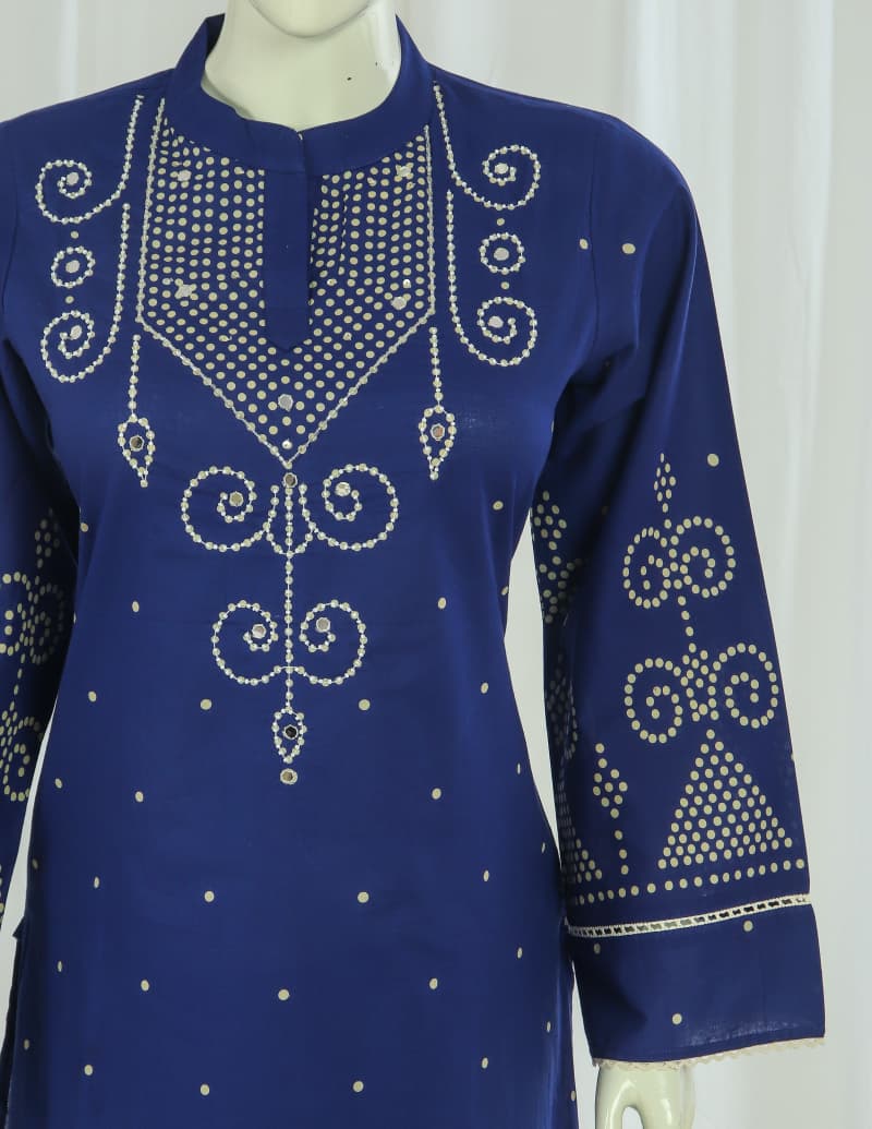 *Teej Special Bandhej* A-line Side Slits Kurti Pant Dupatta  Pakistani Style Full Sleeves