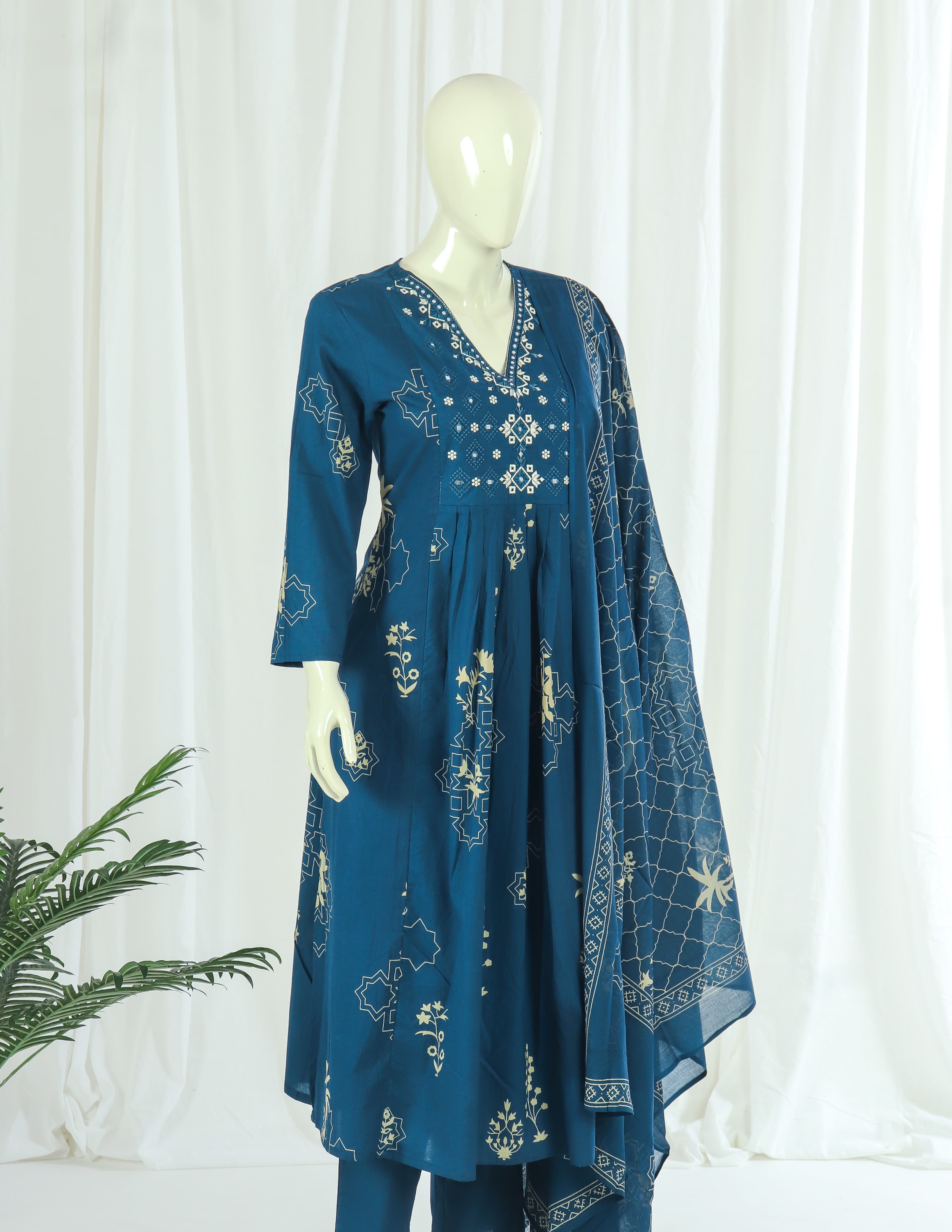 Cotton Kurti Pant Dupatta Set