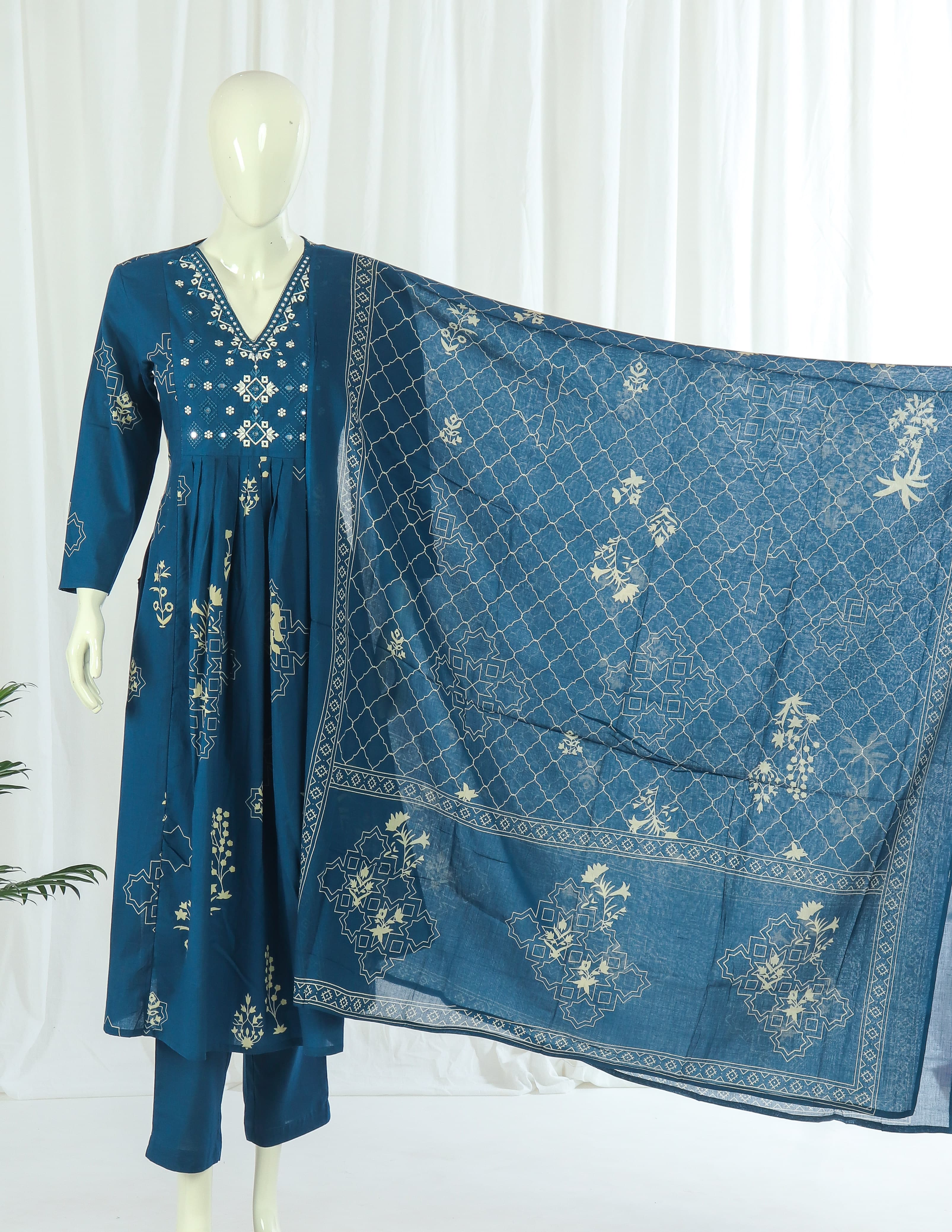 Cotton Kurti Pant Dupatta Set