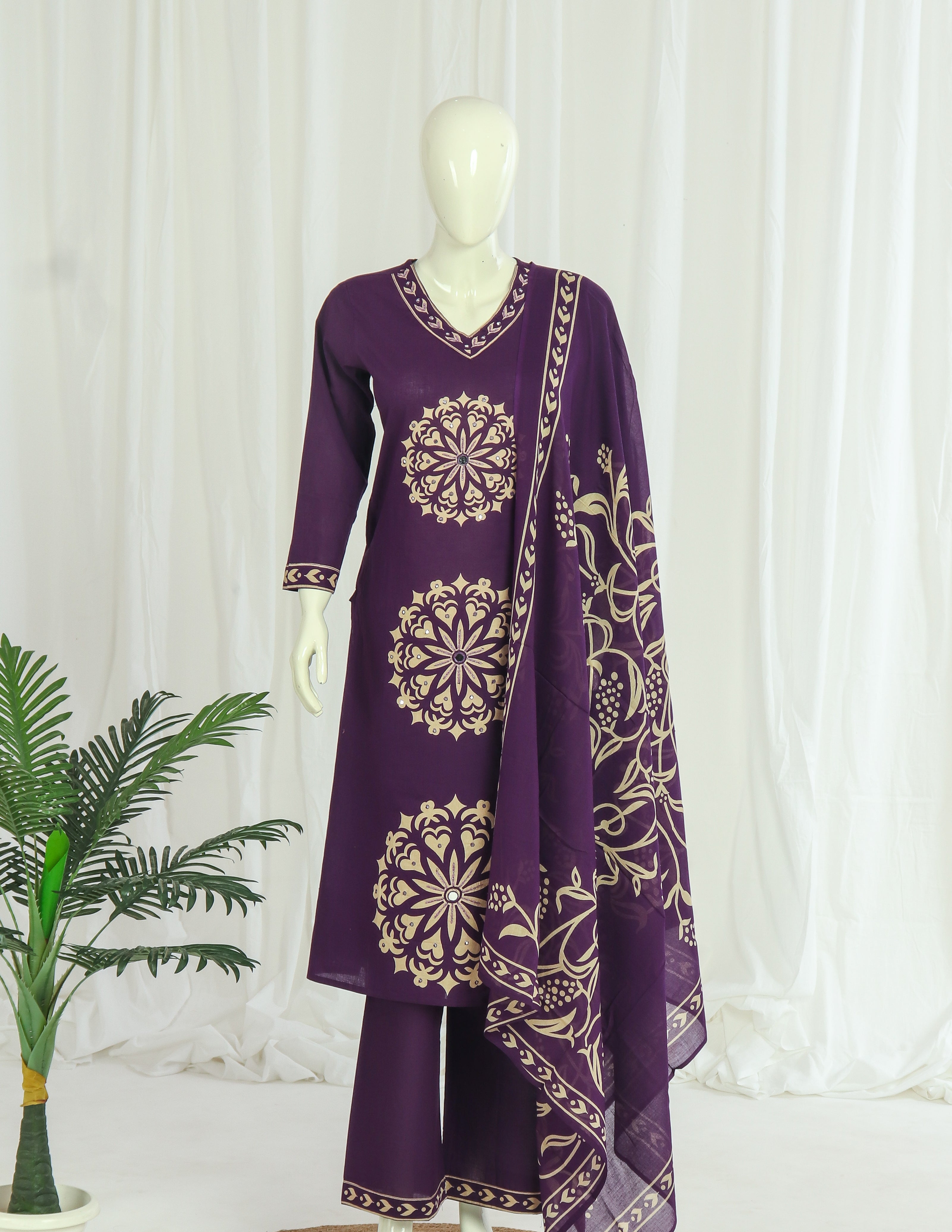 Cotton A-line Side-Slit Kurti Palazzo Dupatta
