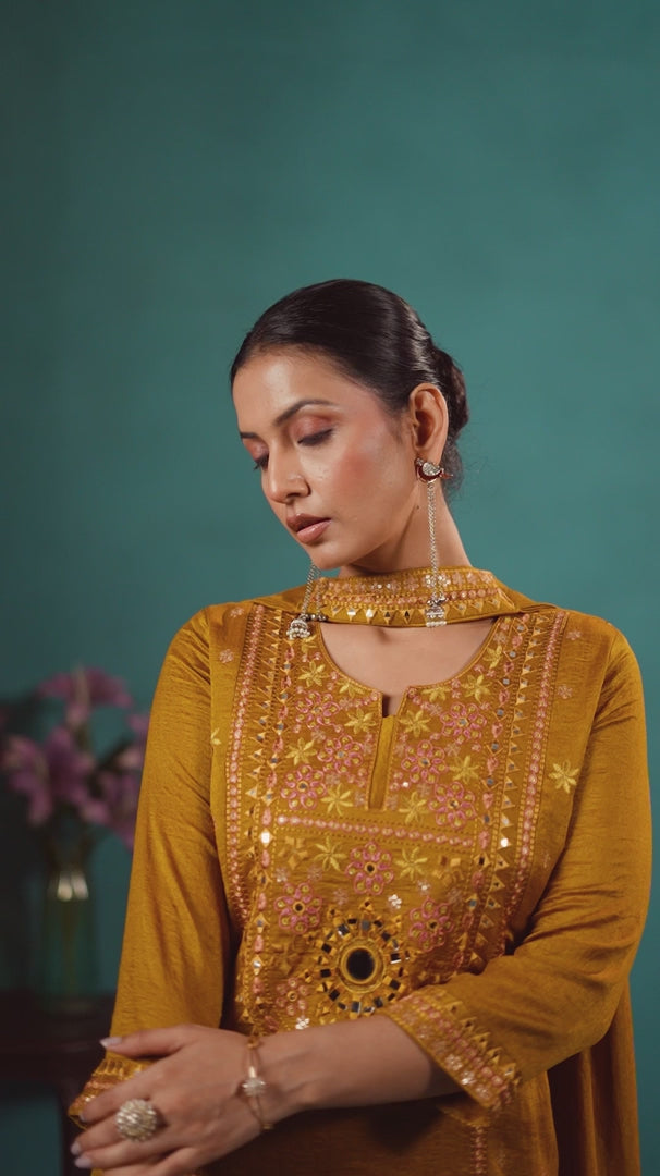 Mustred Silk Blend Embroidered Straight Kurta Set with Mirrorwork Choker Net Dupatta